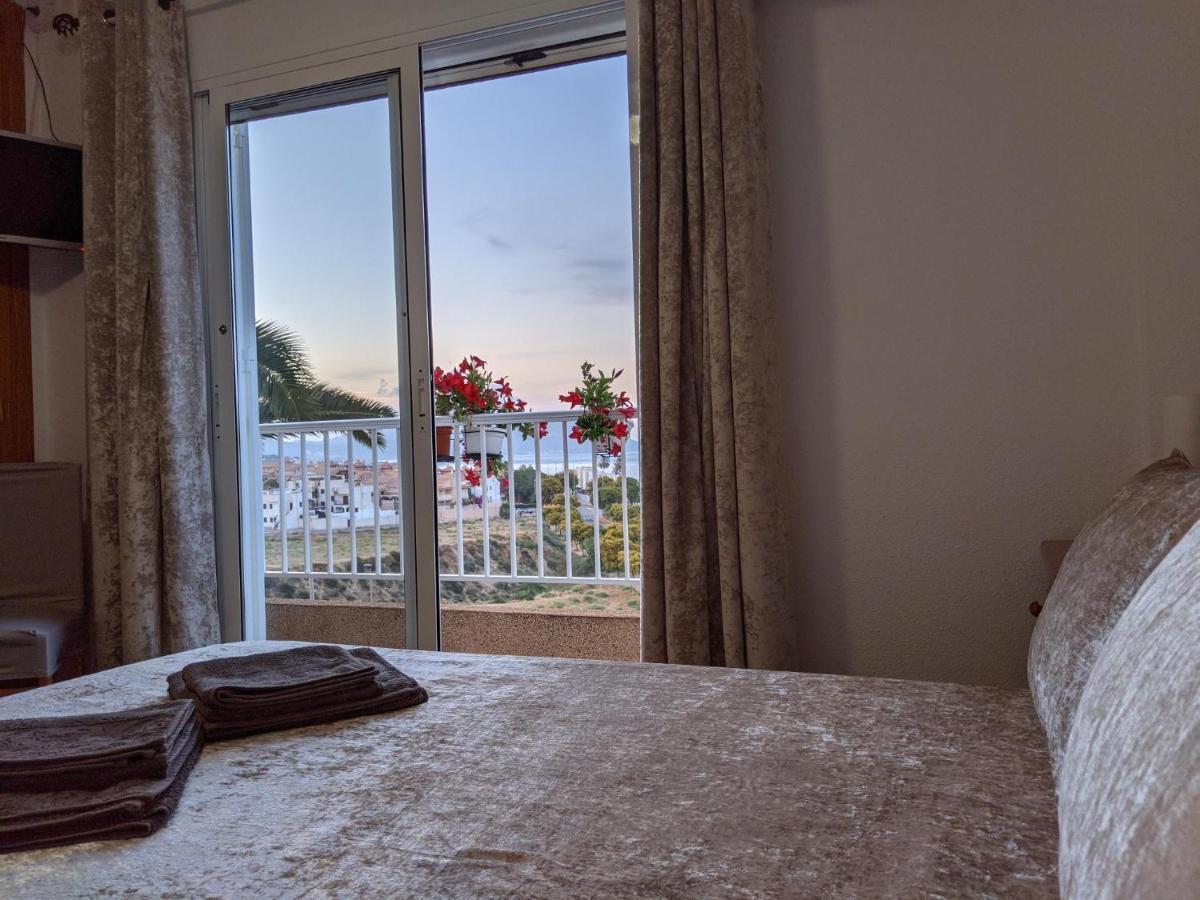Sunrise Den, A Pie De Playa, Vista Al Mar Y Piscina Villa Puerto de Mazarron Exterior photo